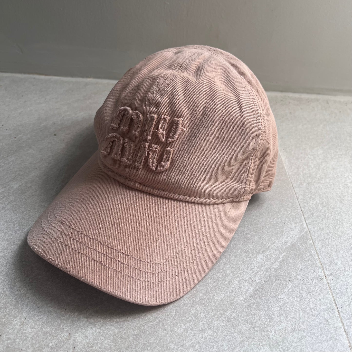 Miu Miu Albino Cap (Pink)