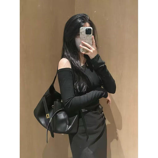 "Julia" Bespoke Leather Shoulder Bag (Brandless)