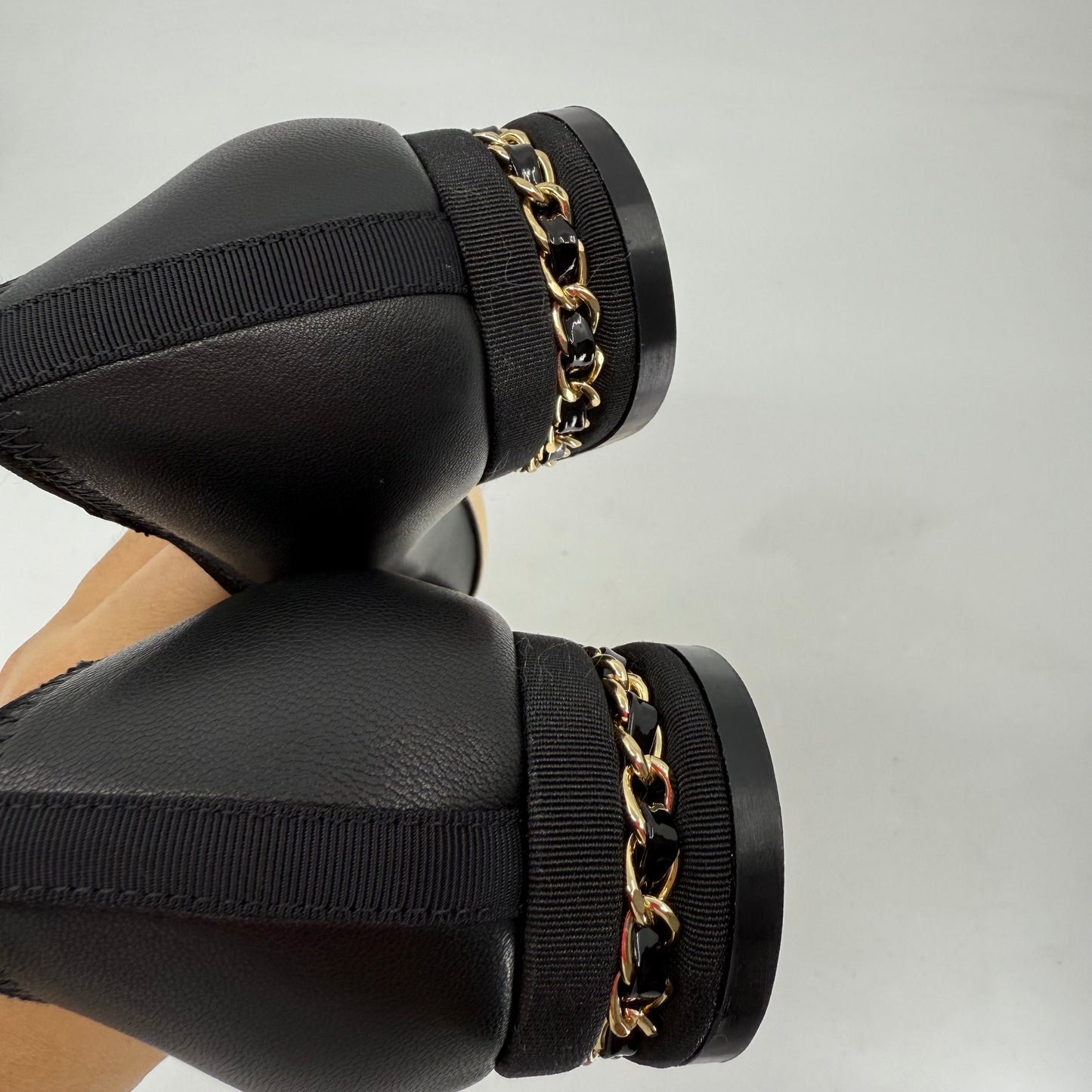 Chanel Smooth Pointed Toe Ballet (Black)
