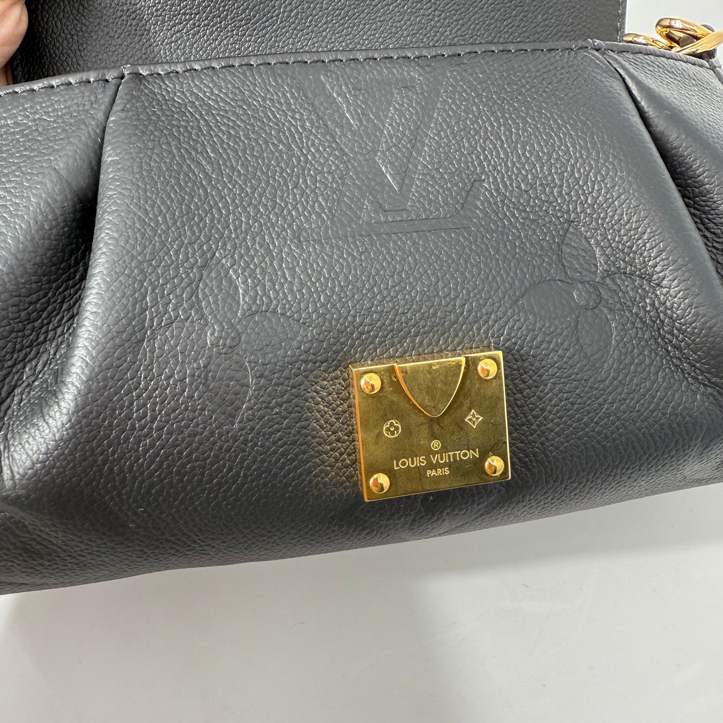 Louis Vuitton Favorite Empreinte Leather