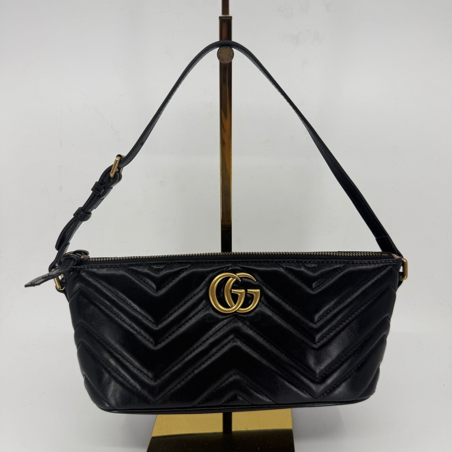 Gucci Marmont Baguette Bag