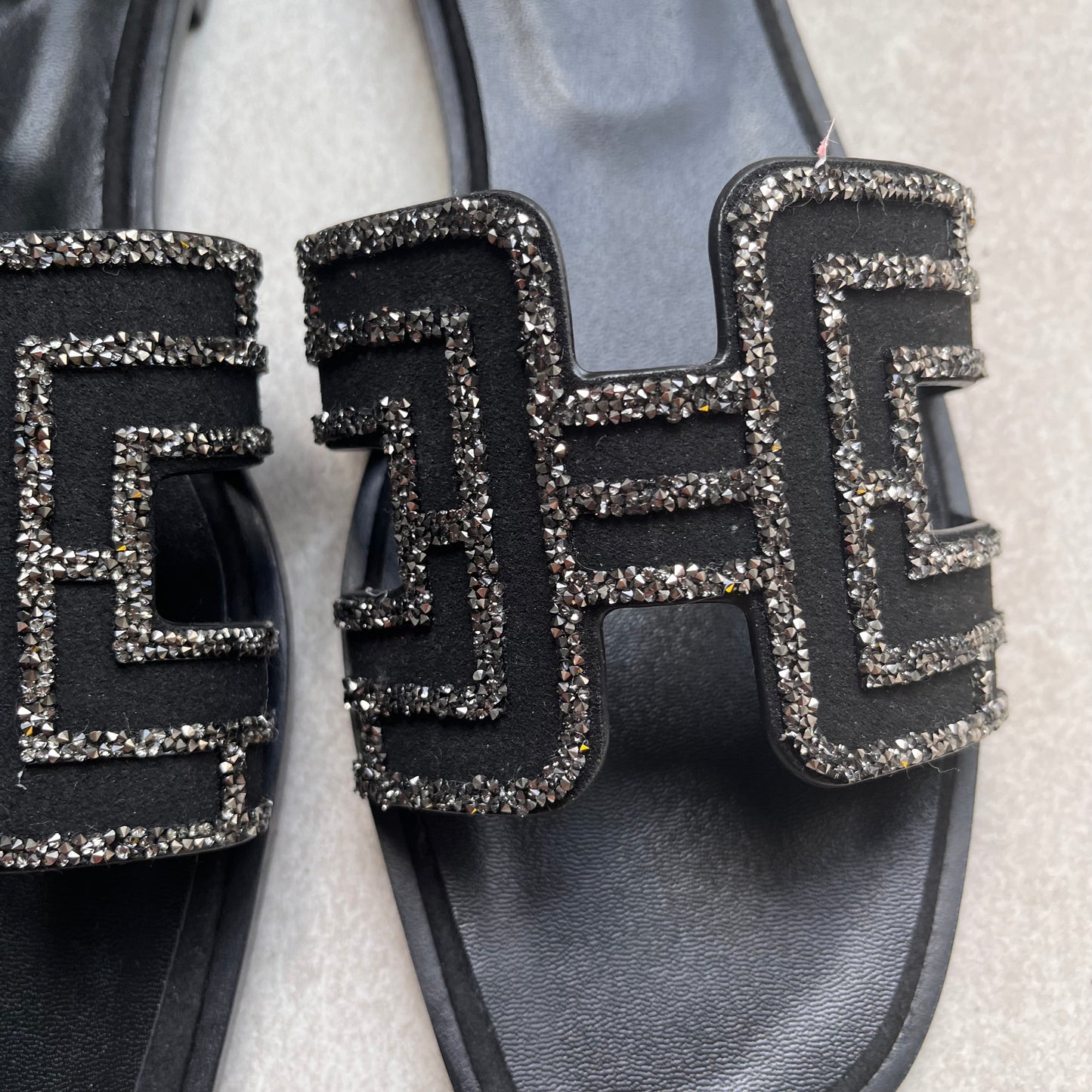 Hermes Orans (With stones)