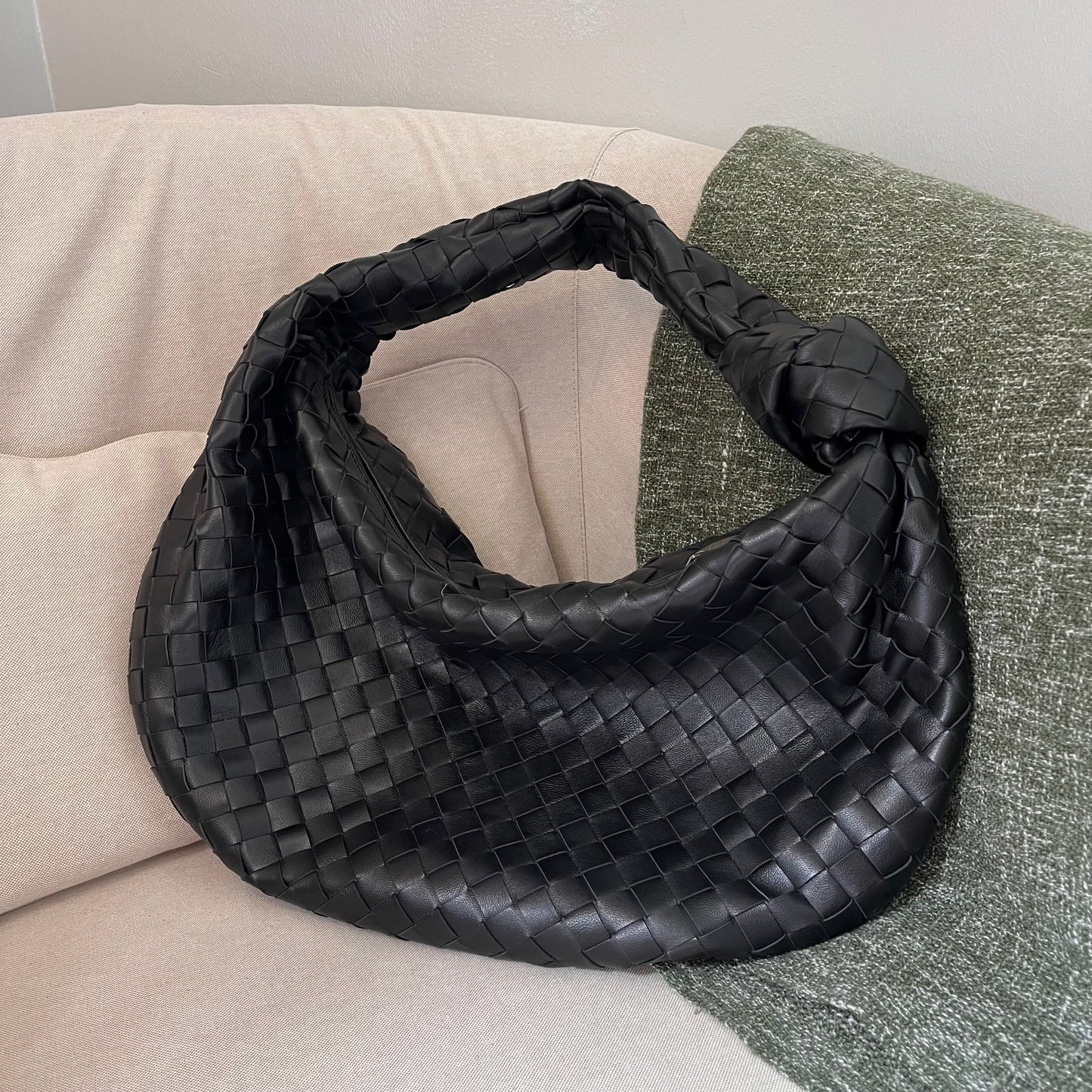 Bottega Venetta (Small)