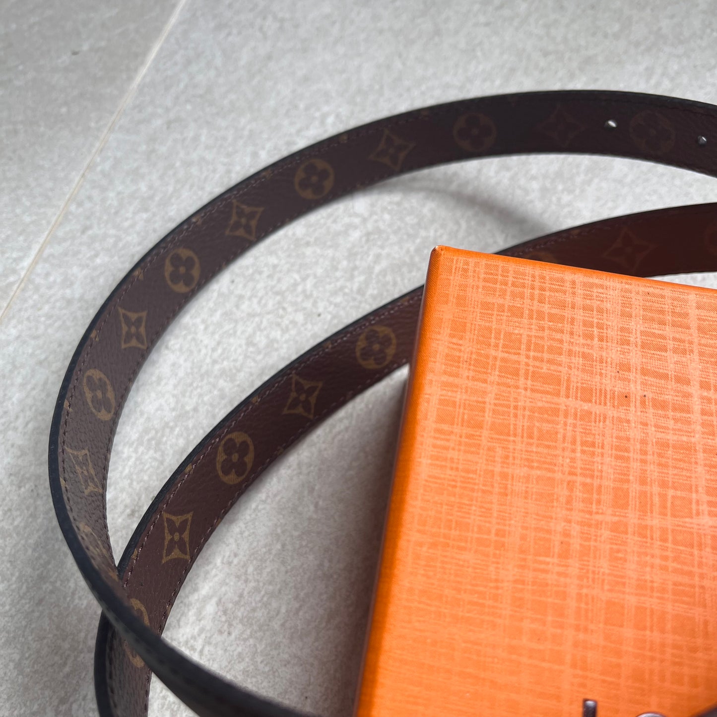 Louis Vuitton Reversible Belt (Black)
