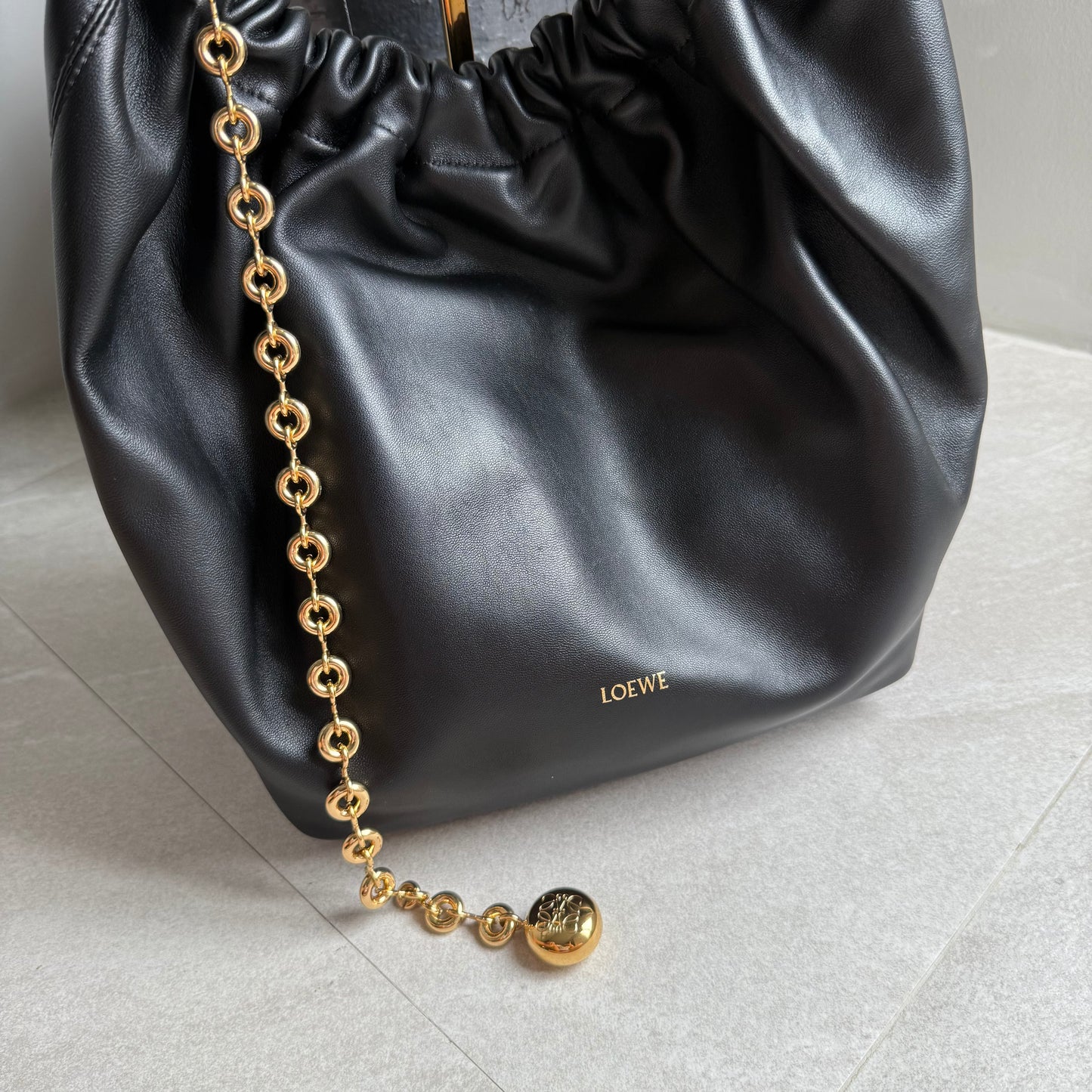 Loewe Squeeze Shoulder Bag (Large)