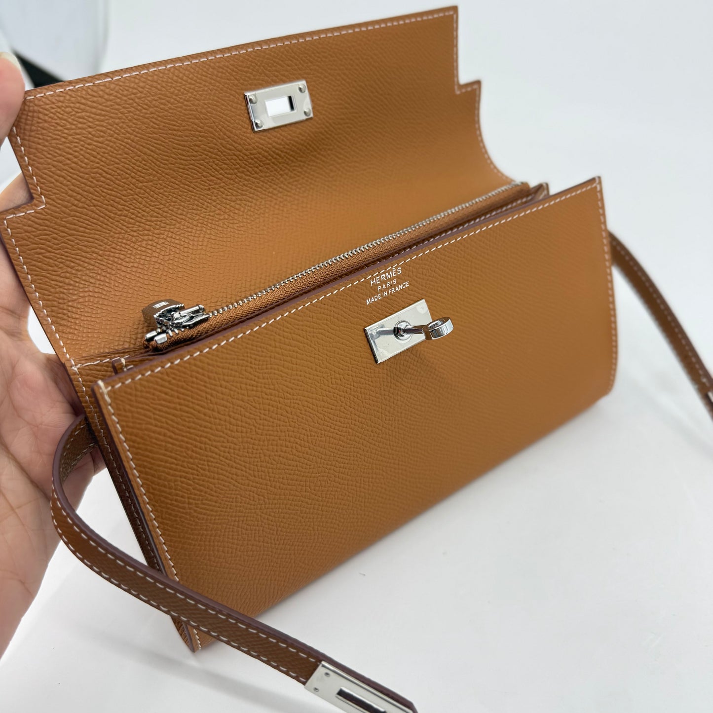 Hermes Kelly Wallet (Tan)
