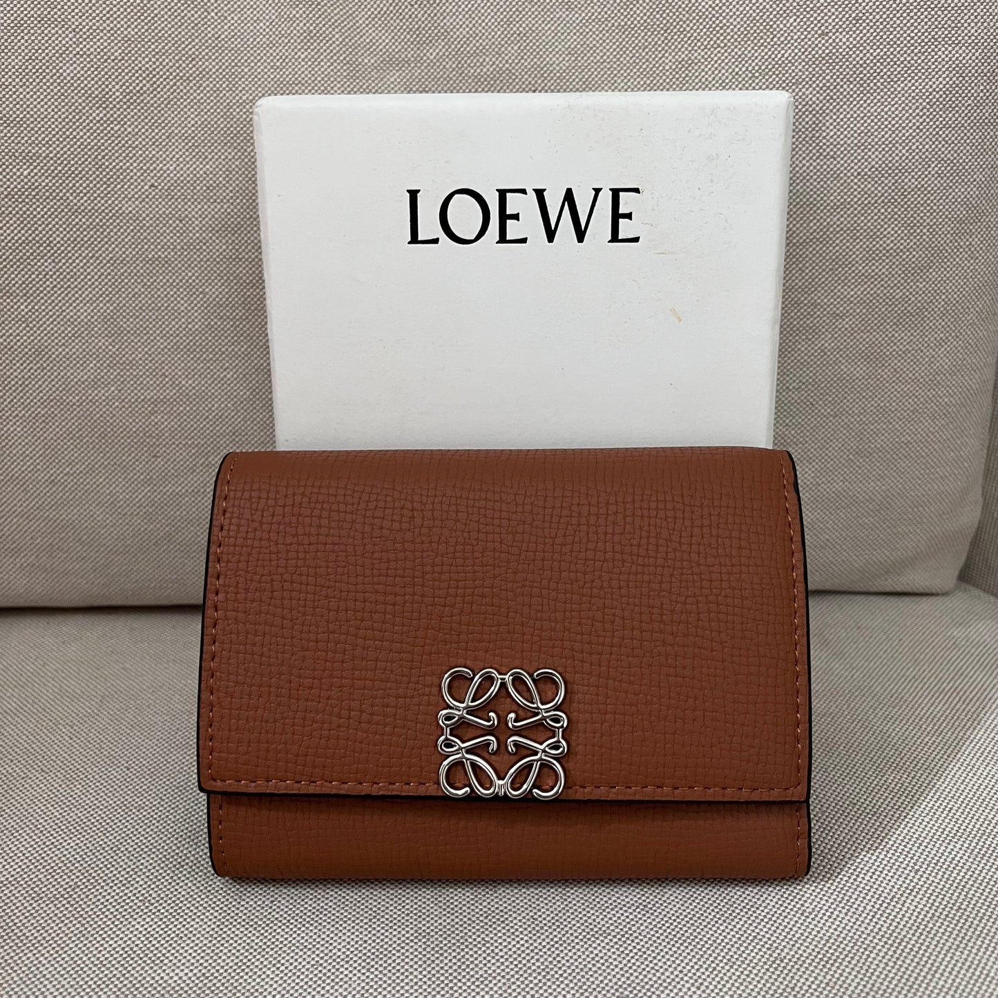 Loewe Bifold Wallet (Brown)