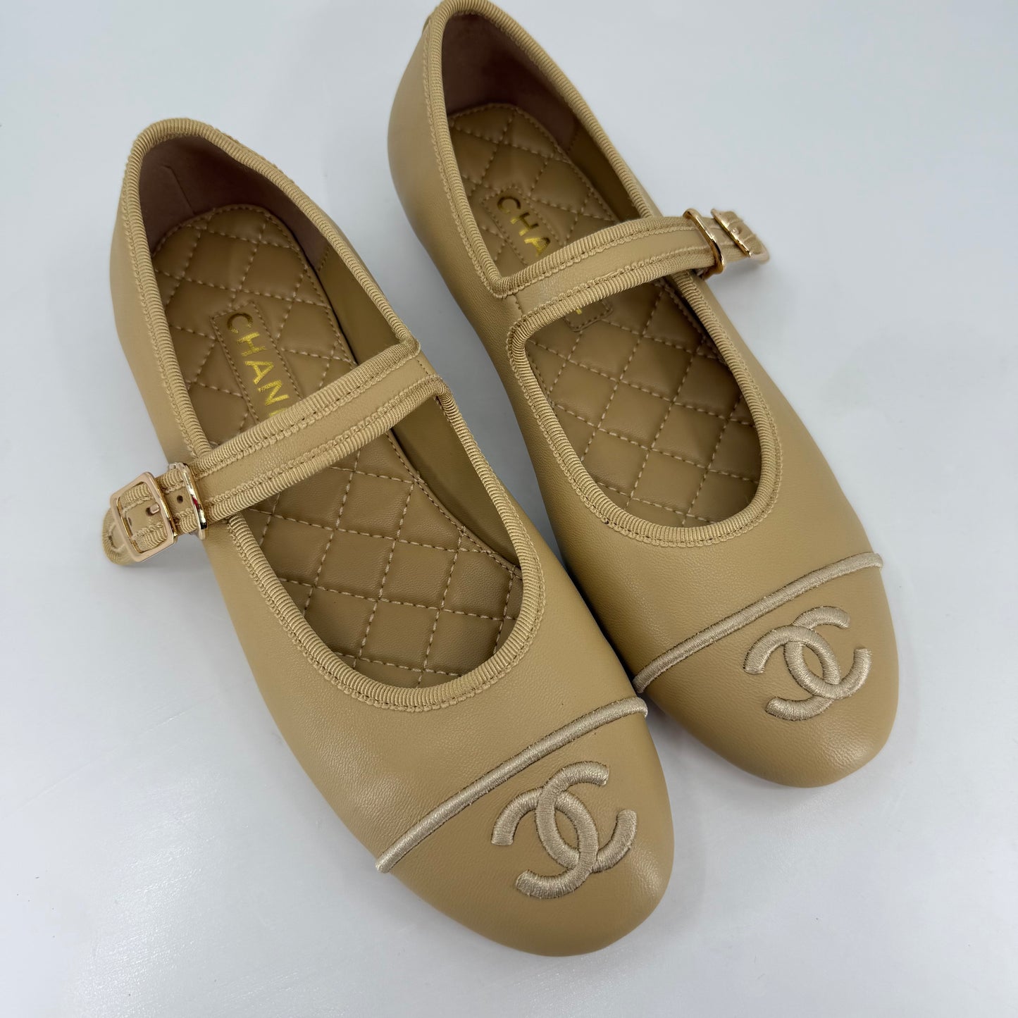 Chanel Ballet Mary Jane (Beige)