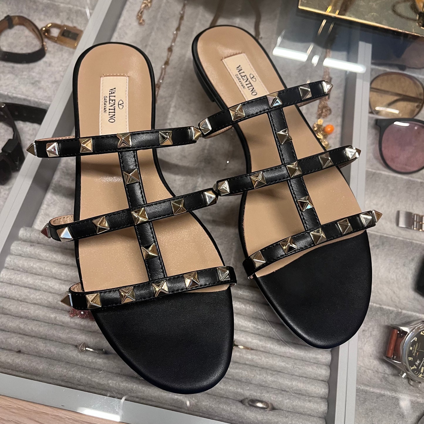 Valentino Garavani Studs Flats (Black)