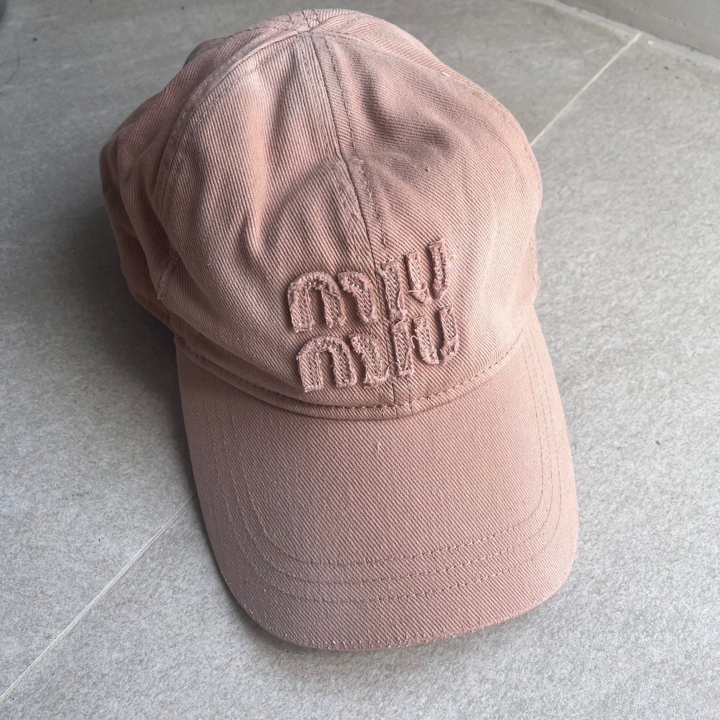 Miu Miu Albino Cap (Pink)