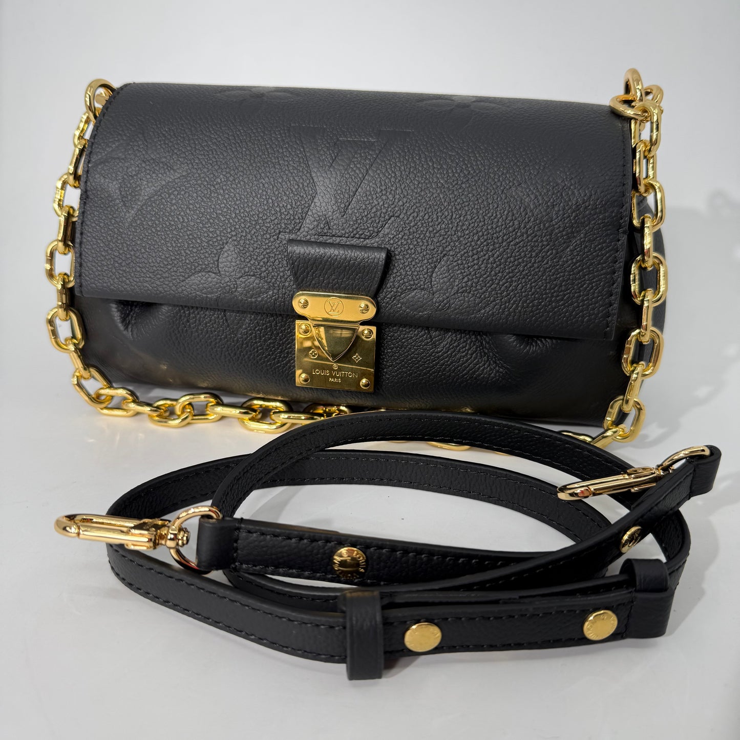 Louis Vuitton Favorite Empreinte Leather
