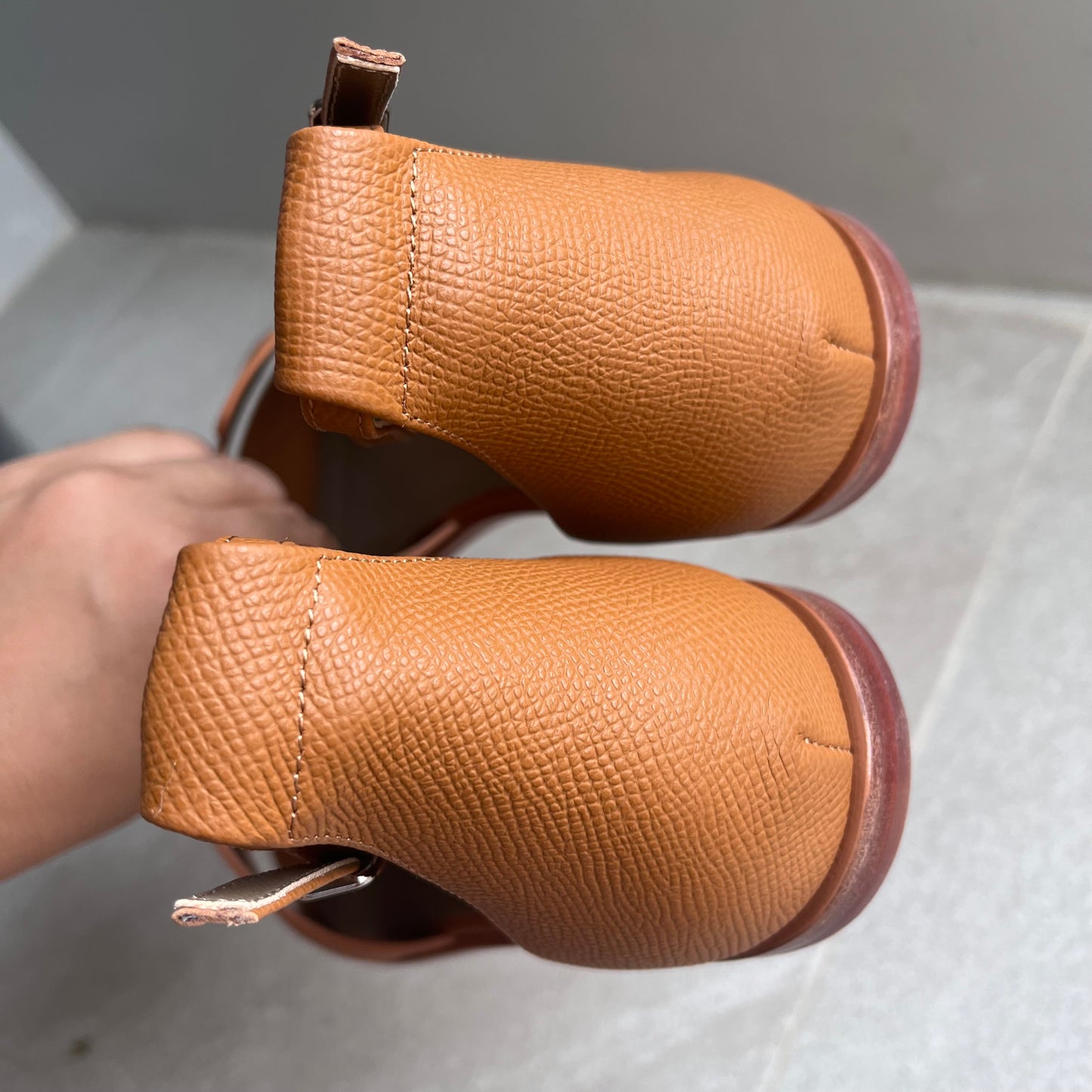 Hermes Oasis Flats