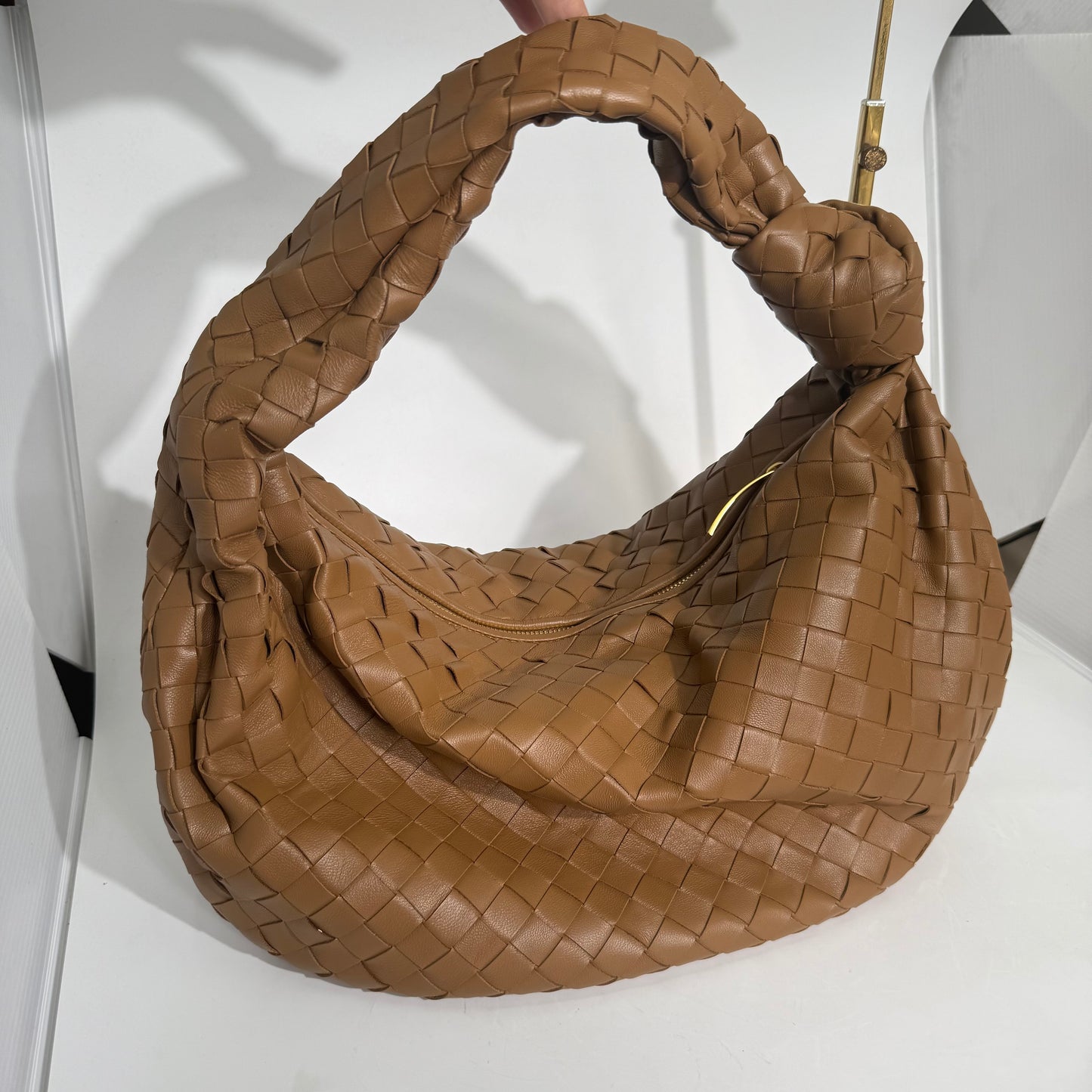 Bottega Veneta Jodie (Medium/48cm)