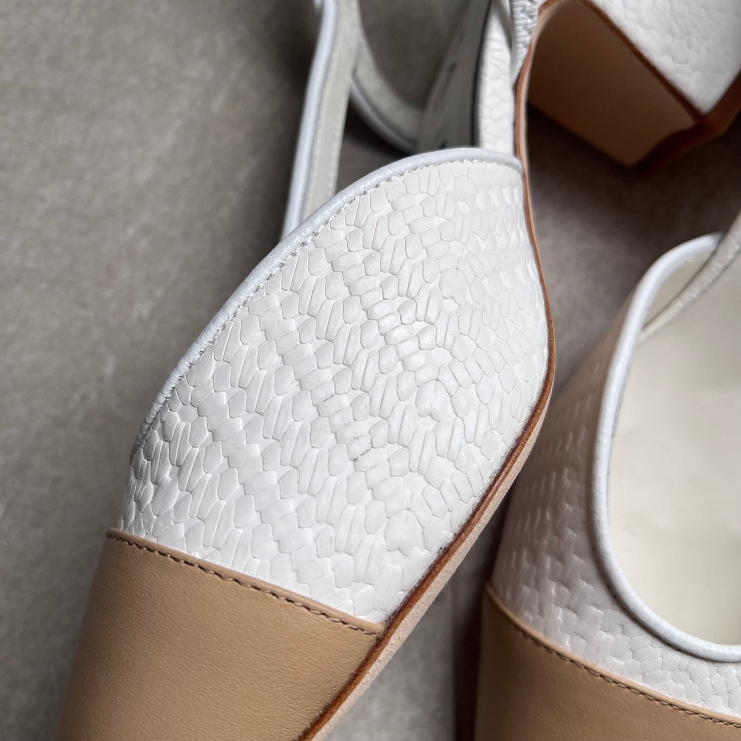 Chanel Pumps Slingback (White/Nude Captoe)