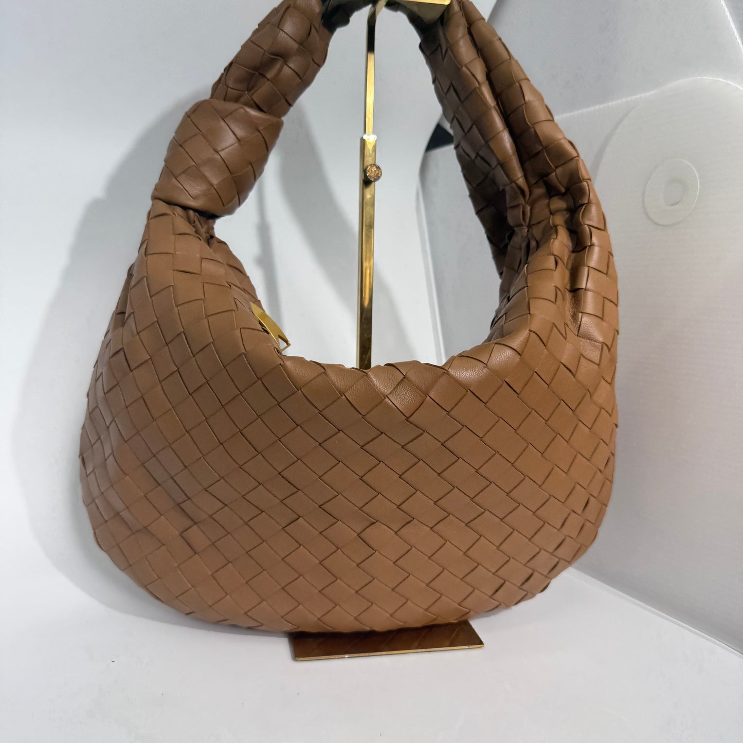 Bottega Veneta Jodie (Medium/48cm)
