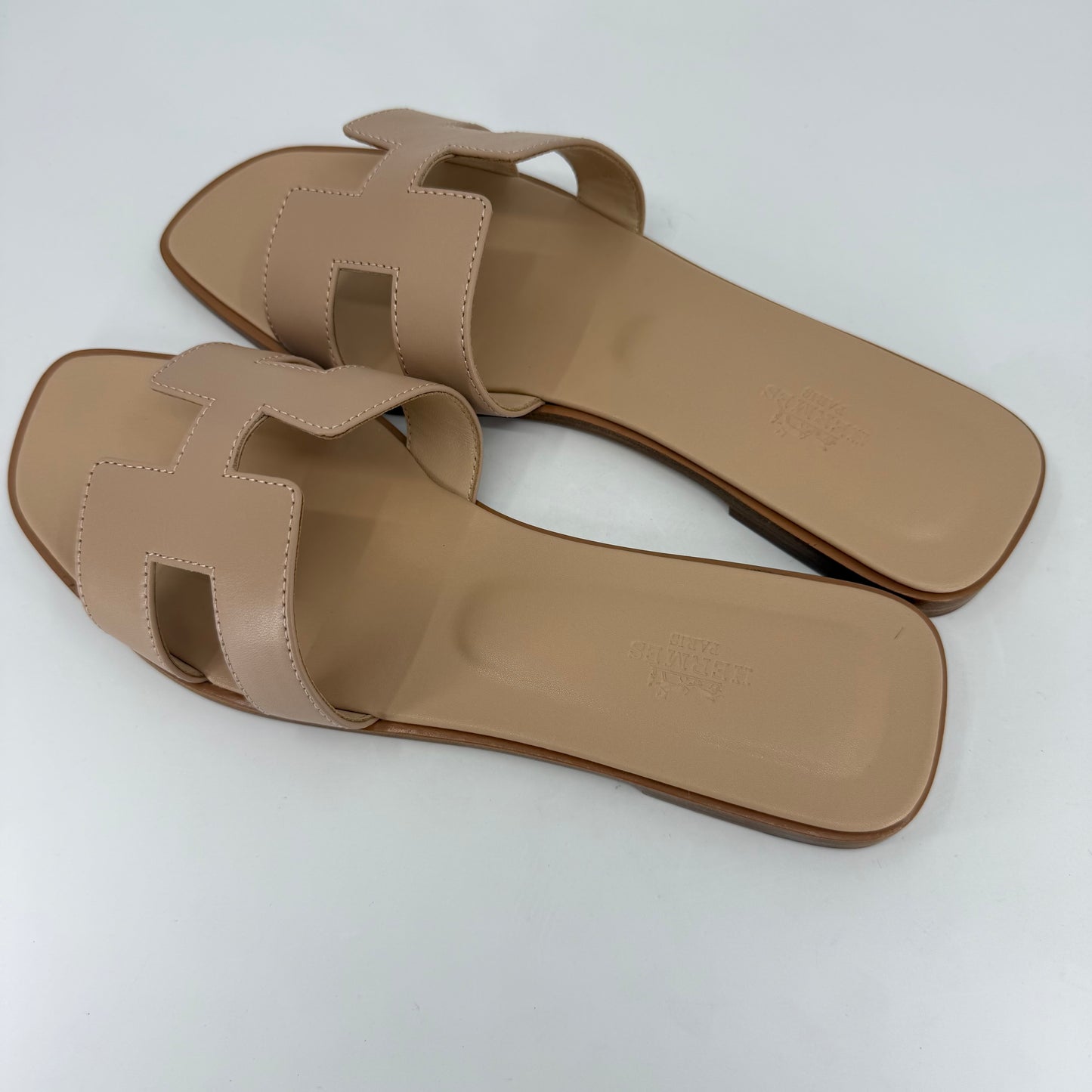 Hermes Oran Cream