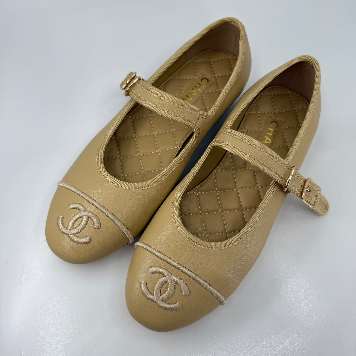 Chanel Ballet Mary Jane (Beige)