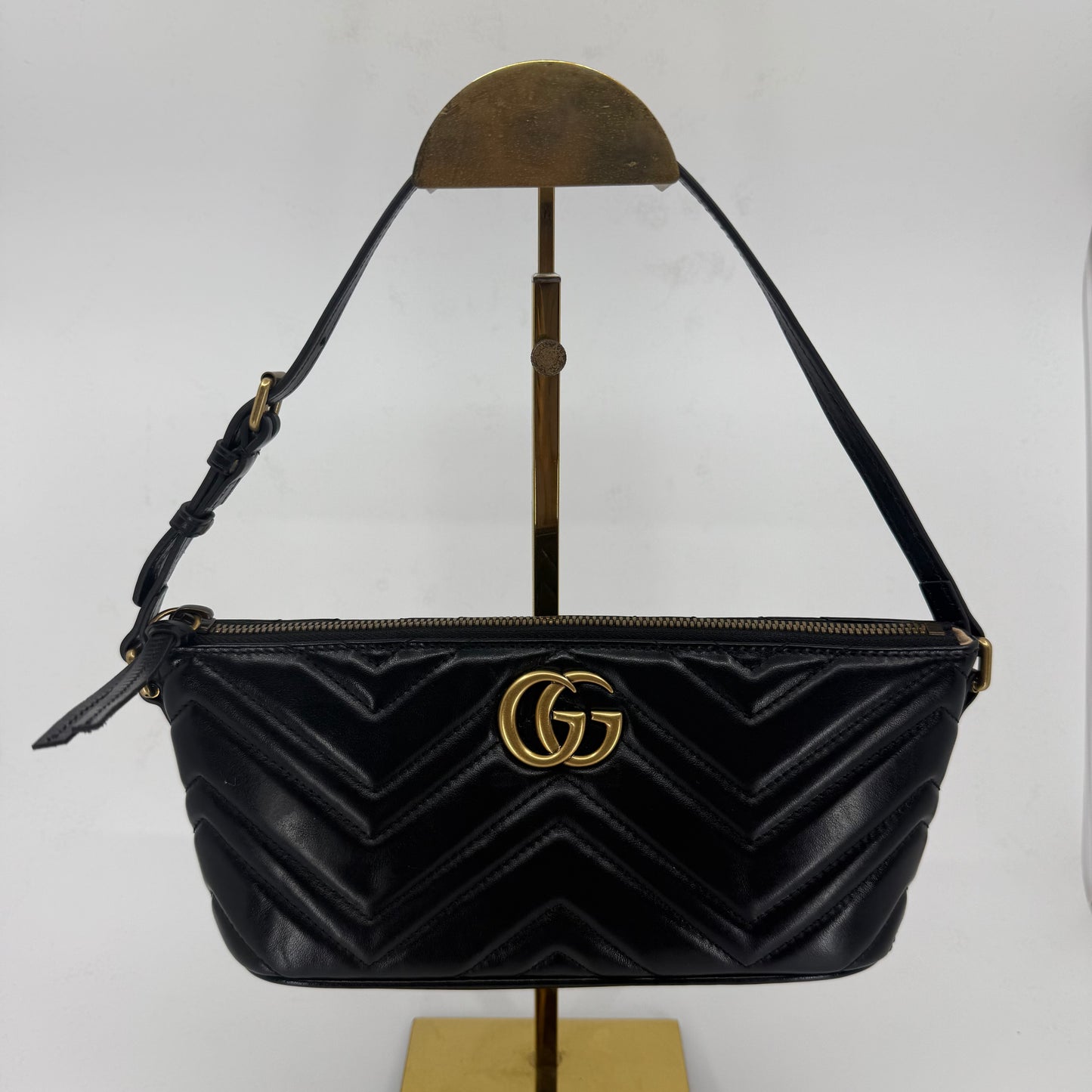 Gucci Marmont Baguette Bag