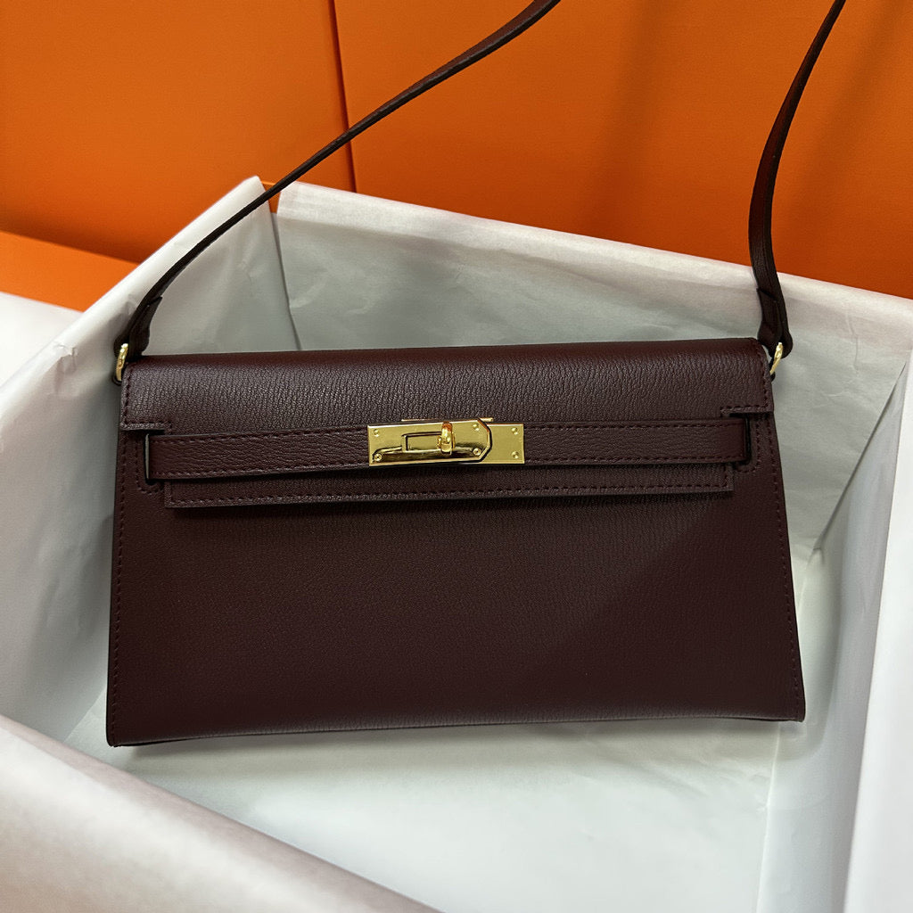 "Ariana" Handmade Bespoke Leather Bag (Brandless)