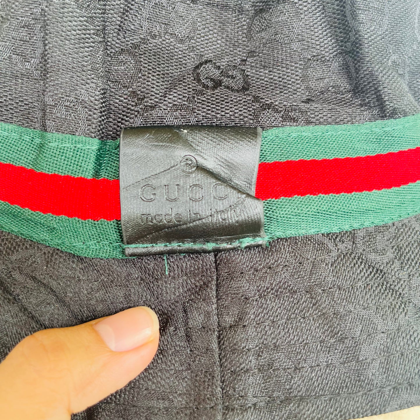 Gucc! Bucket Hat