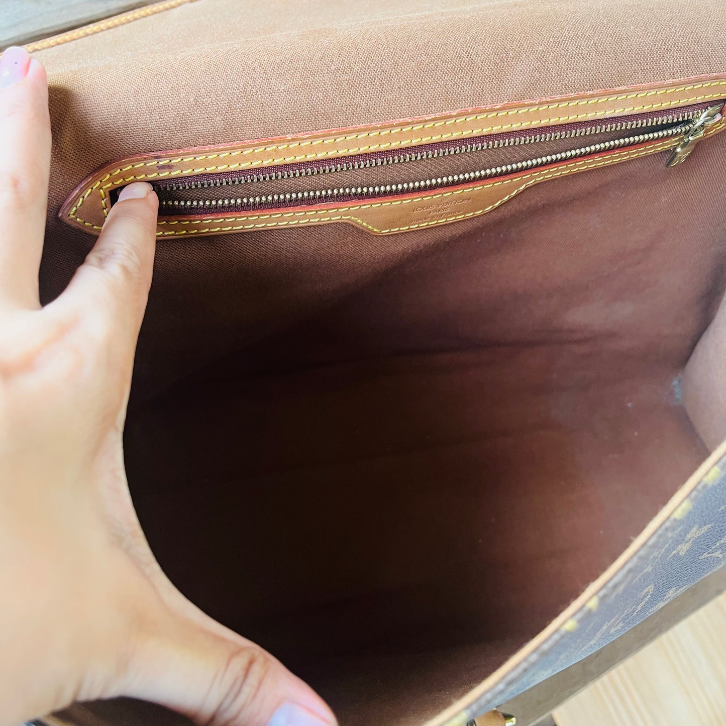 Lou!s Vuitton Briefcase Shoulder Bag