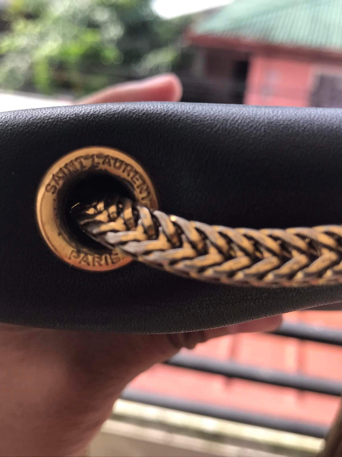 Y$L Chain Crossbody