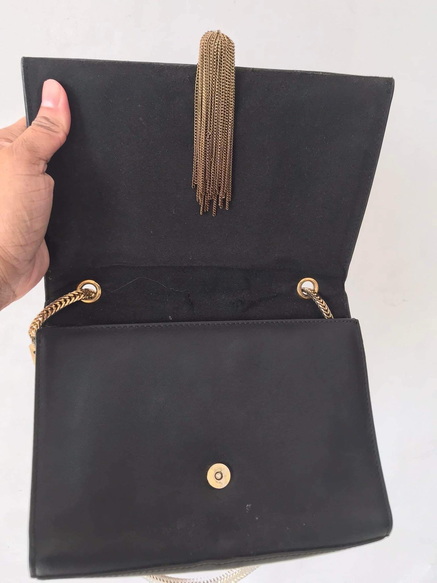 Y$L Chain Crossbody