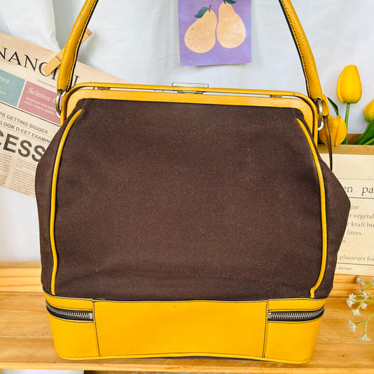 Vintage Pr@da Baguette