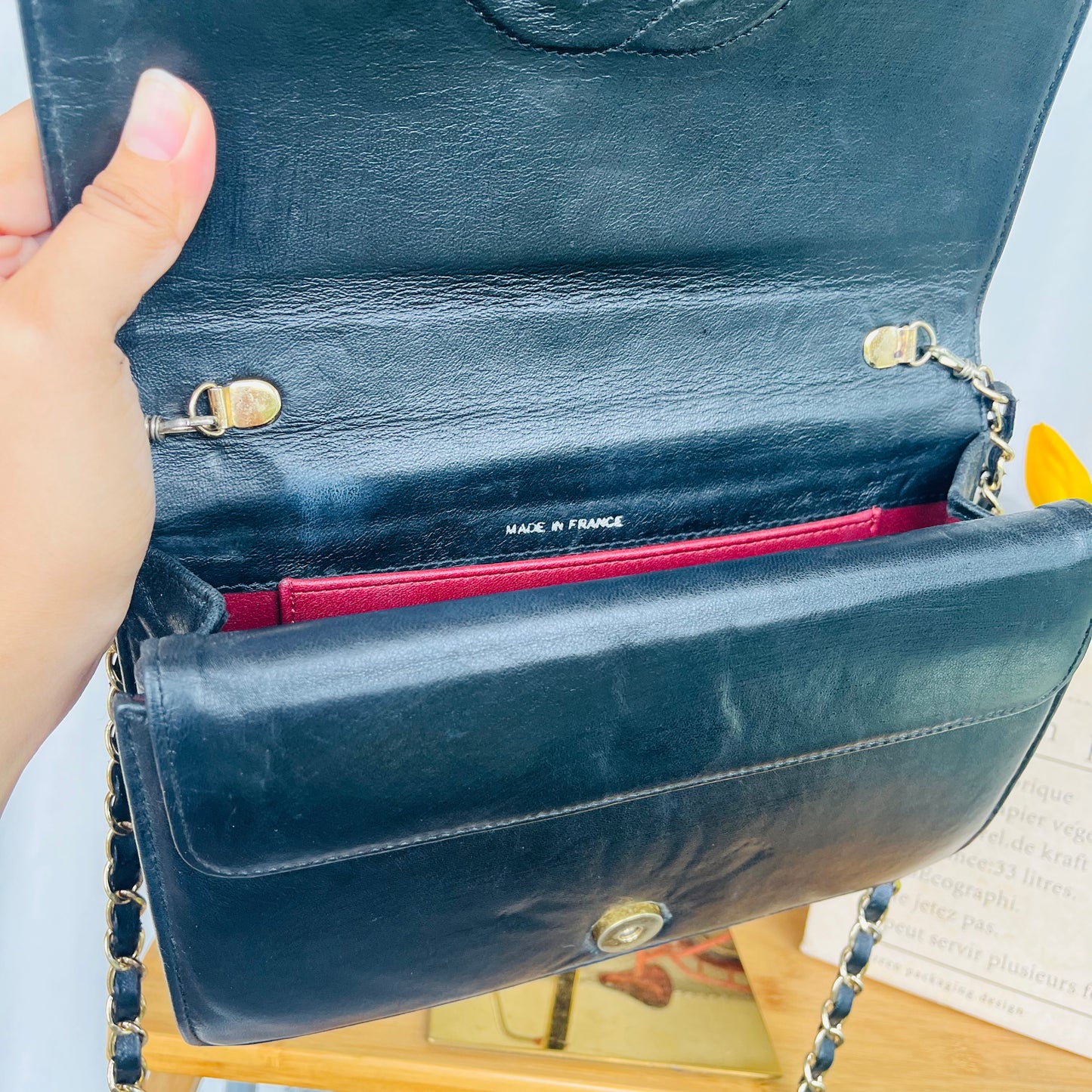 Vintage Ch@n3L Crossbody