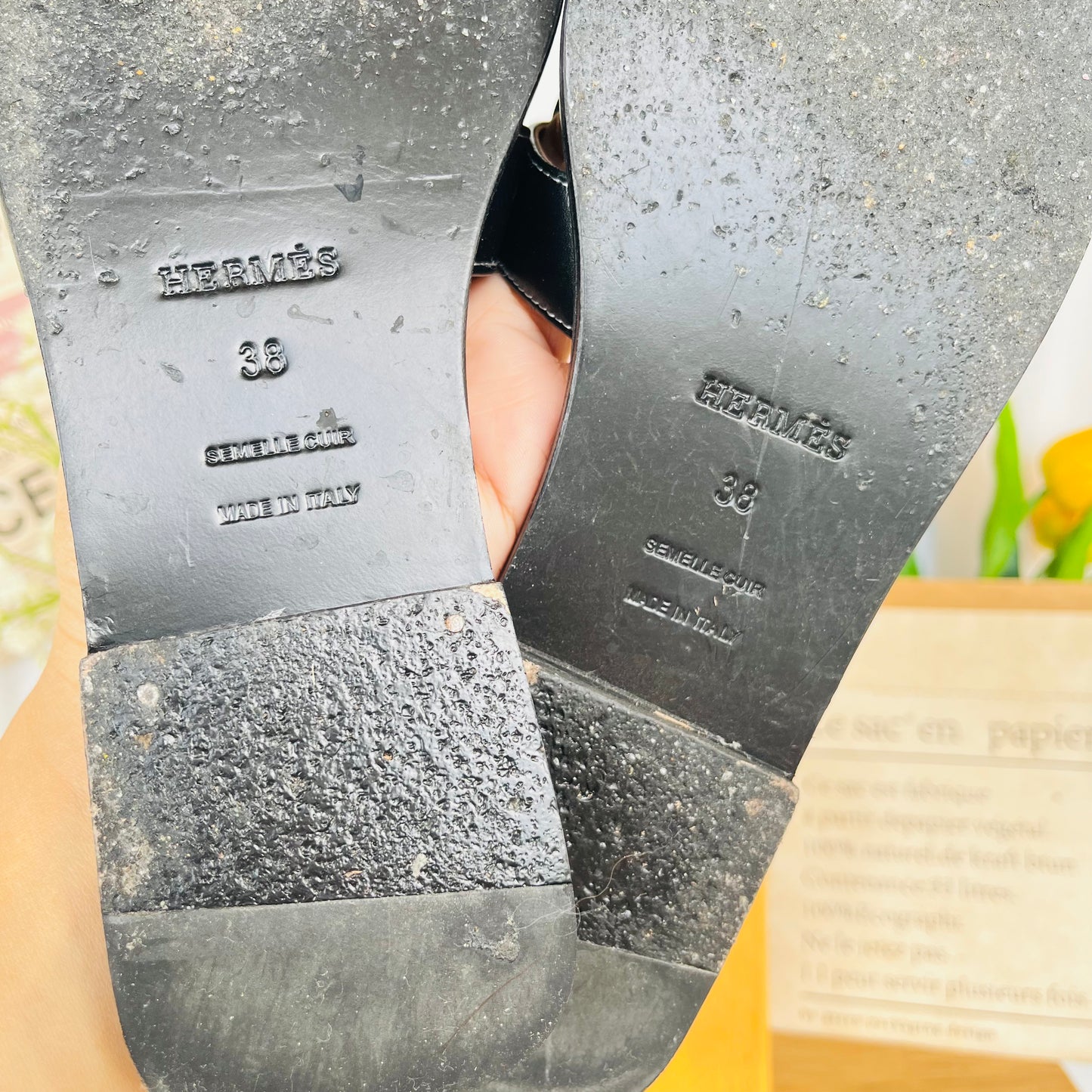 Herm3s Oran Black