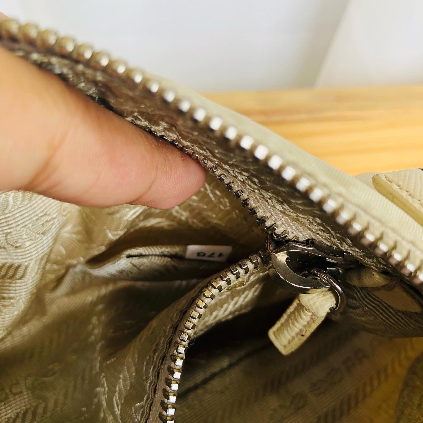 Pr@da Pochette