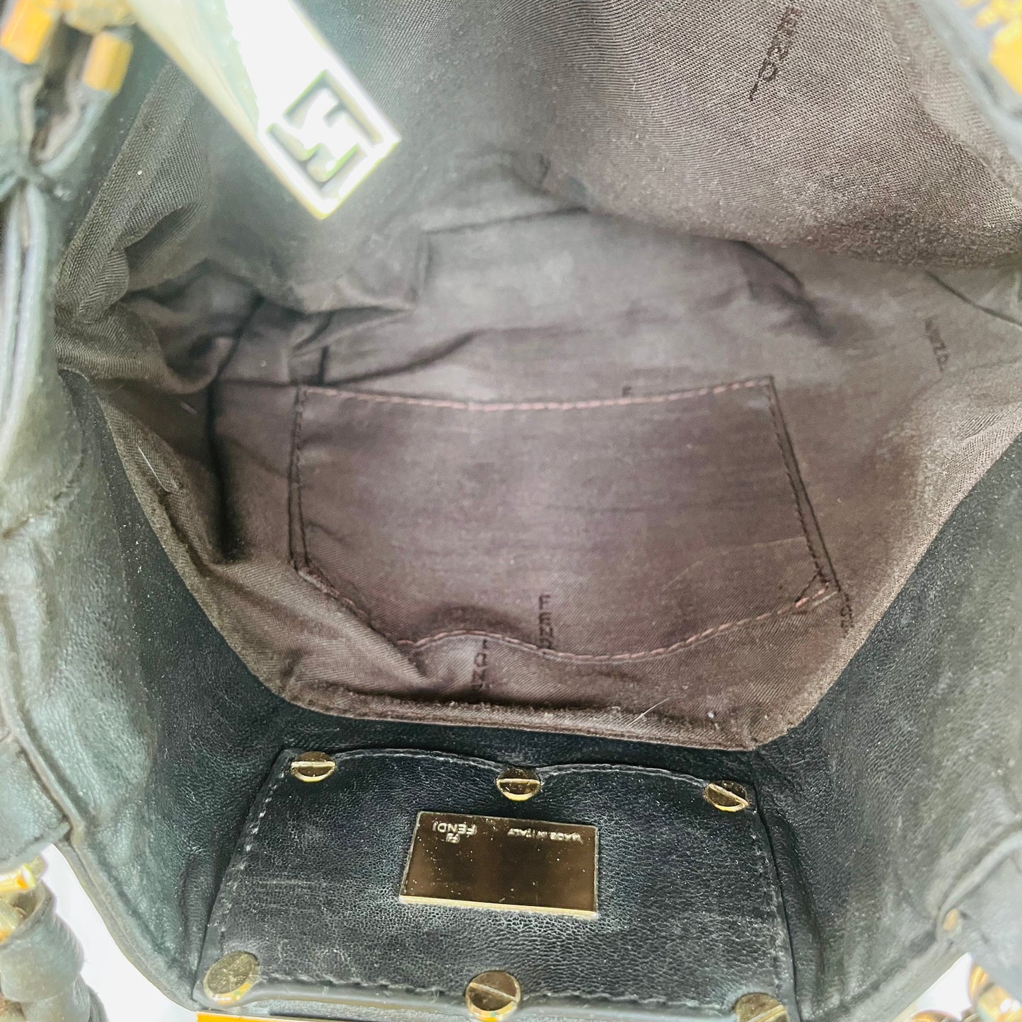 F3ndi Chain Leather Bag
