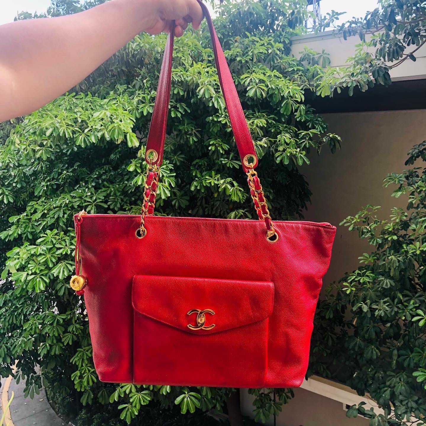 Vintage Ch@n3L Caviar Tote