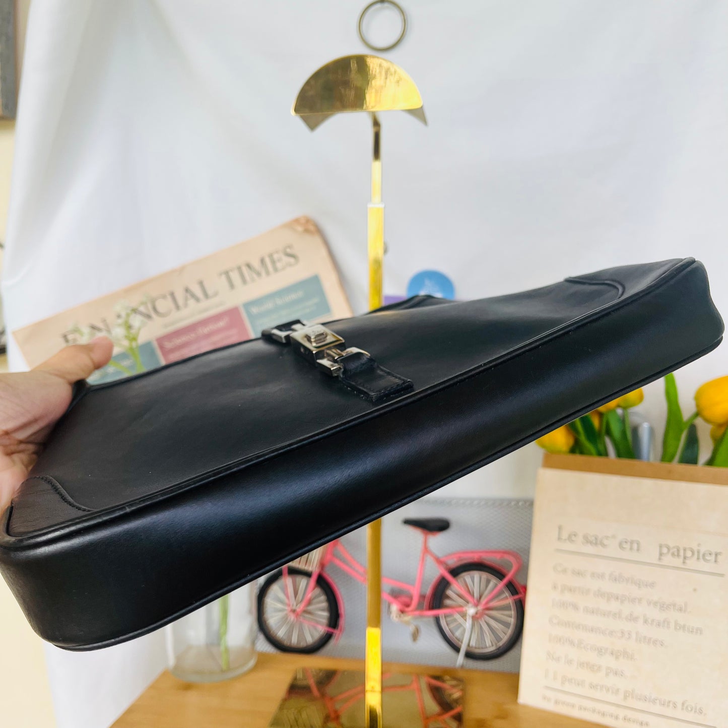 Gucc! Jackie Black Baguette