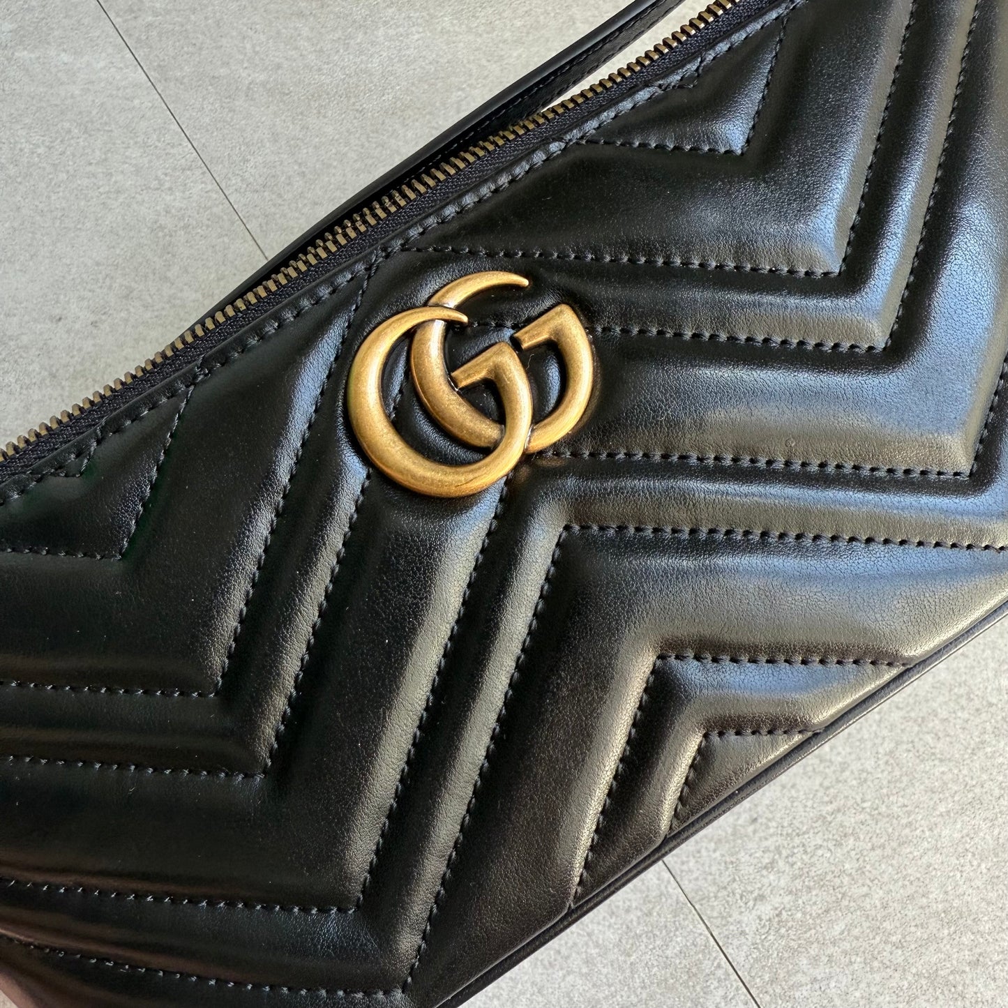 Gucci Marmont Baguette