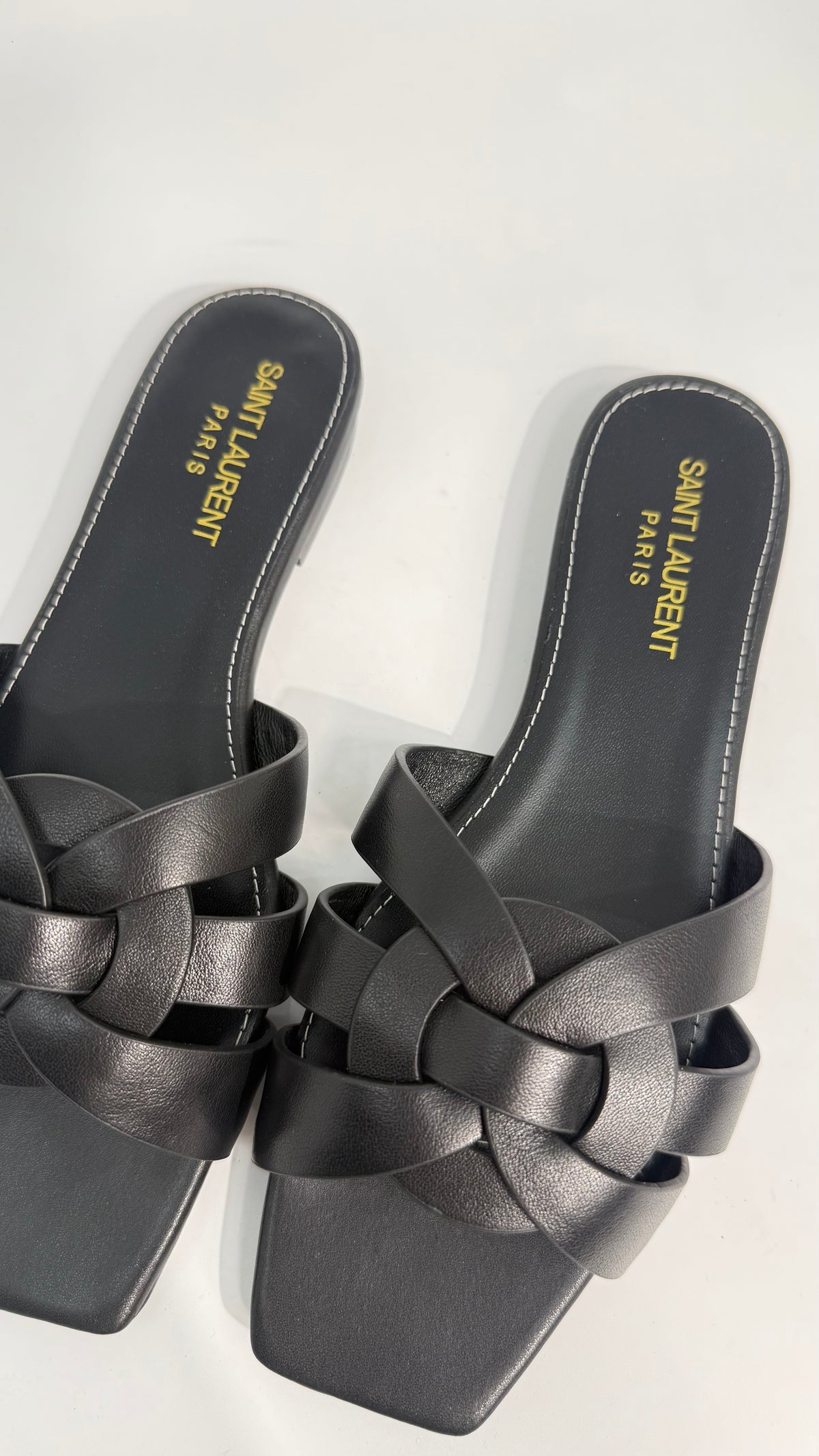 Yves Laurent Tribune Flats
