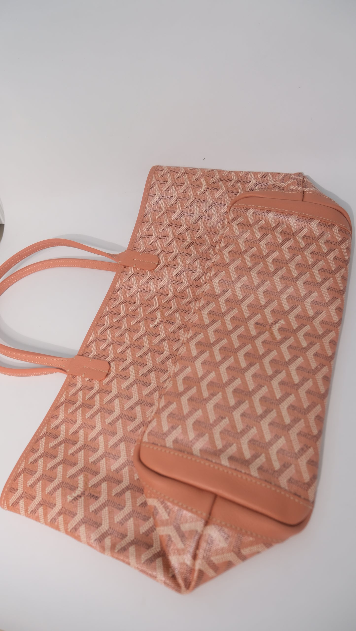 Goyard Artois PM (Peach)