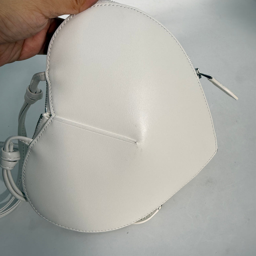 Alaïa Le Cœur Bag White
