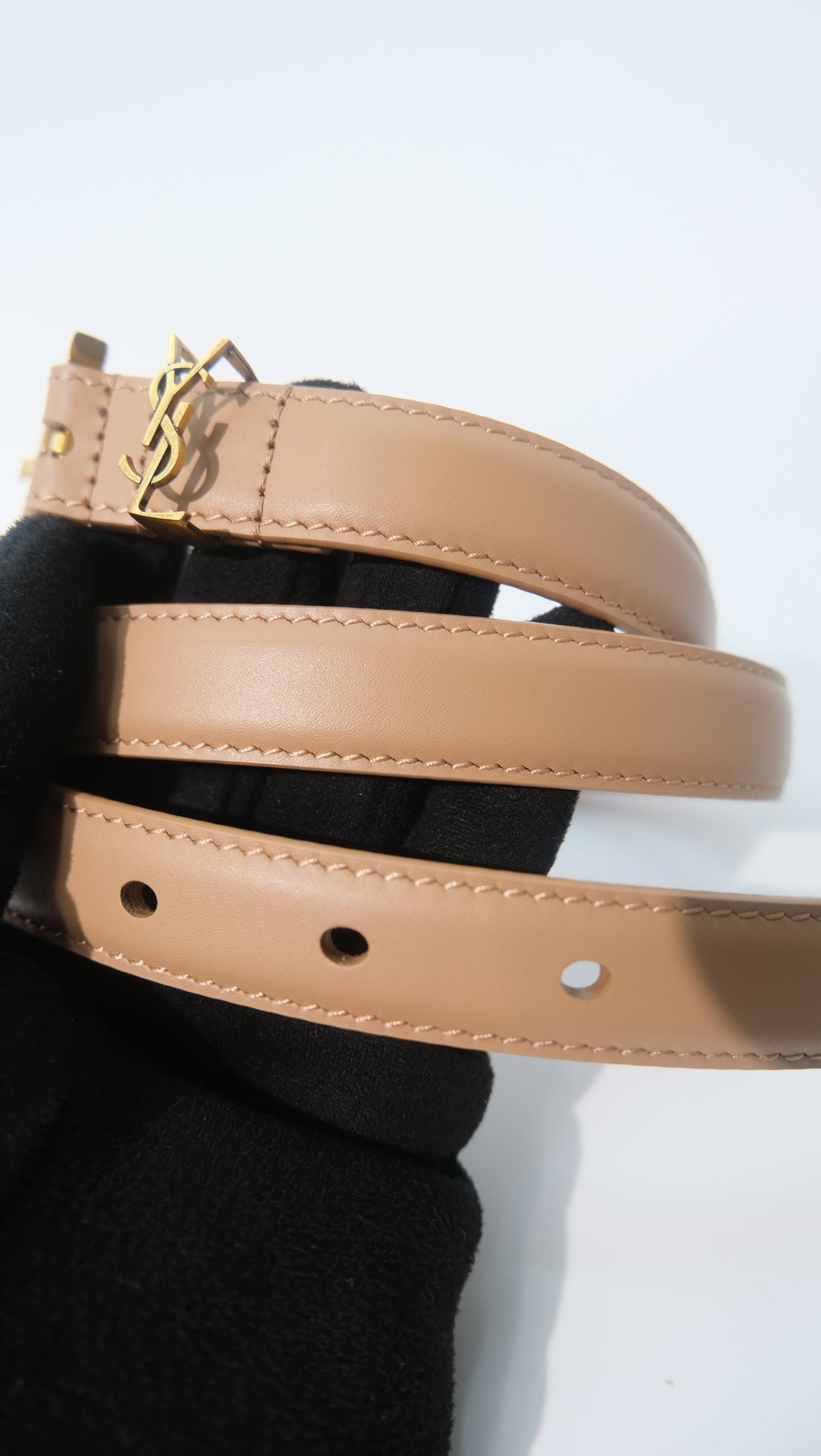 Yves Saint Laurent Belt (Nude)