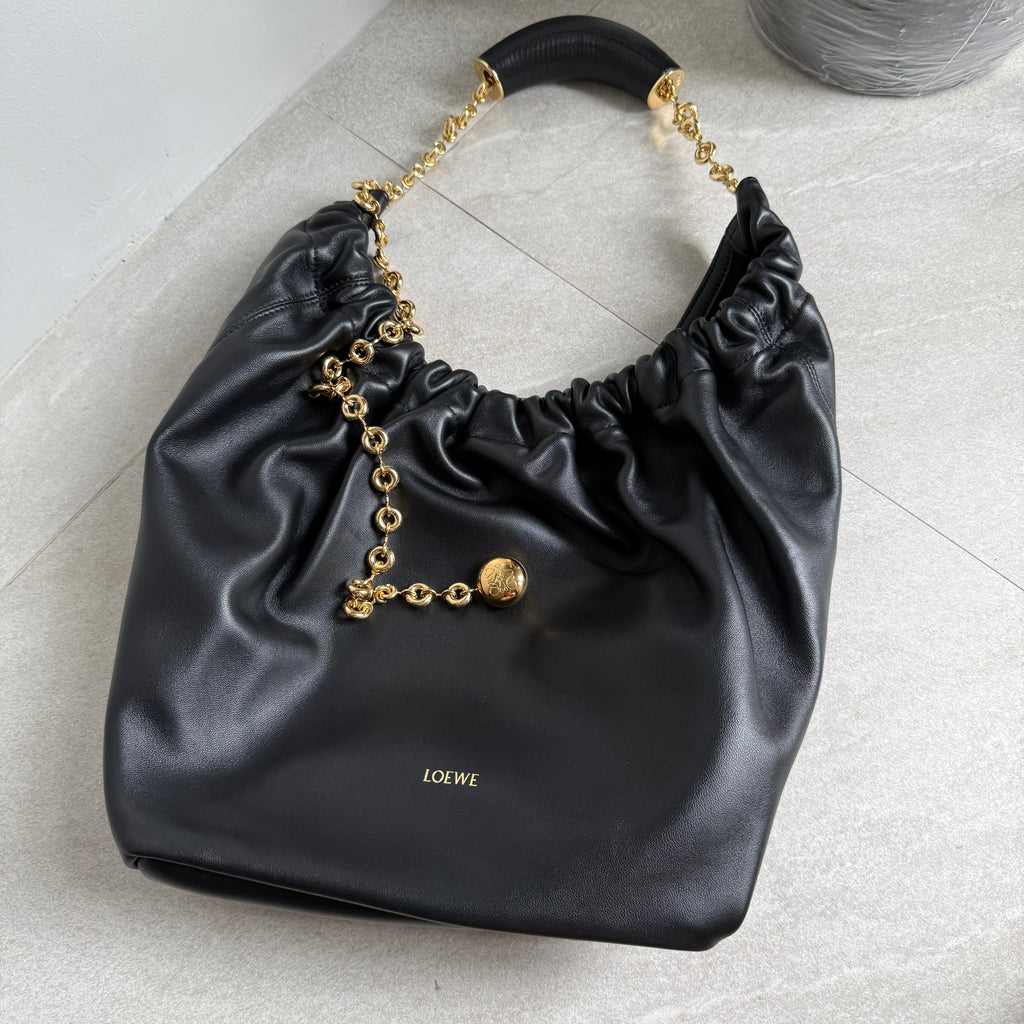 Loewe Squeeze Shoulder Bag (Large)