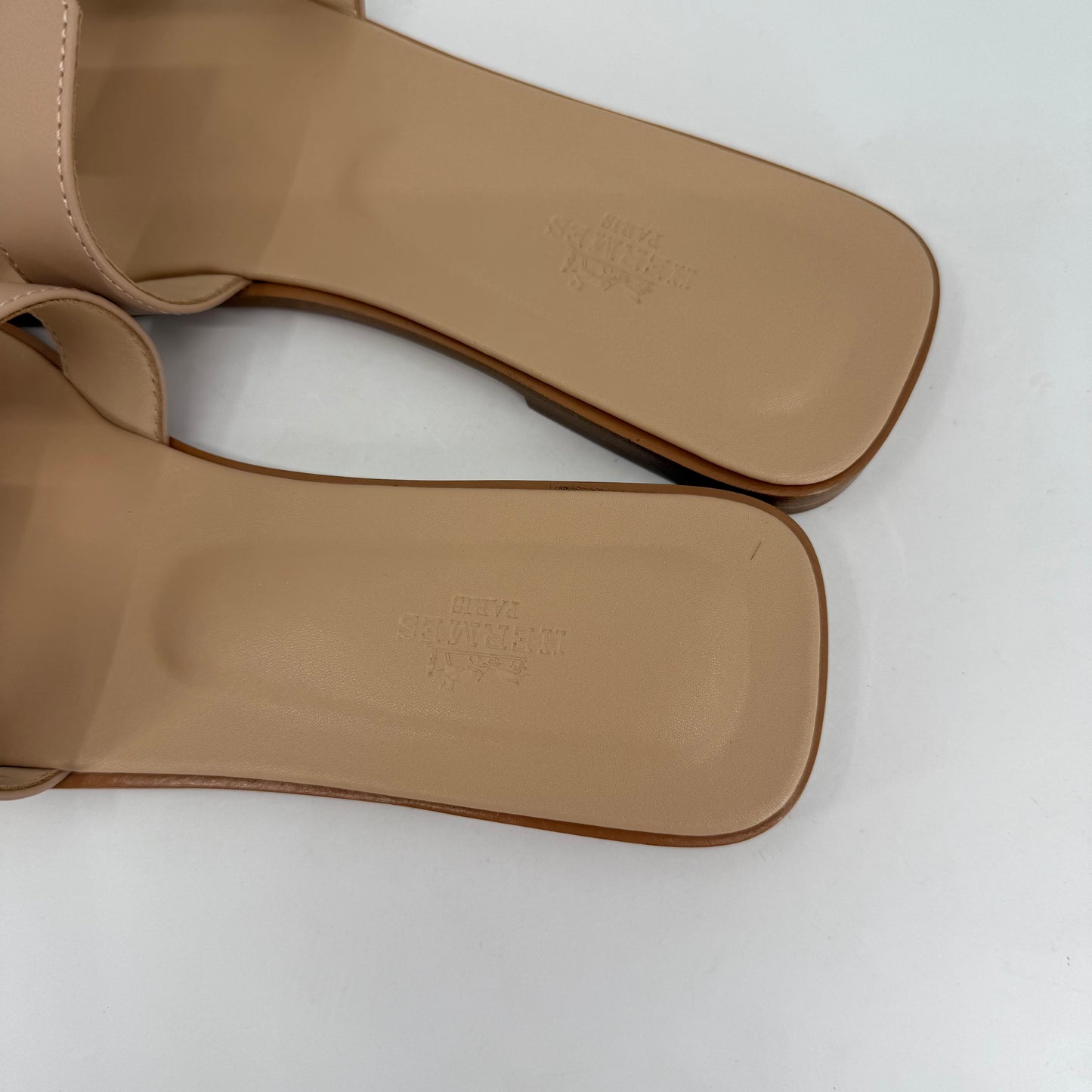 Hermes Oran Cream