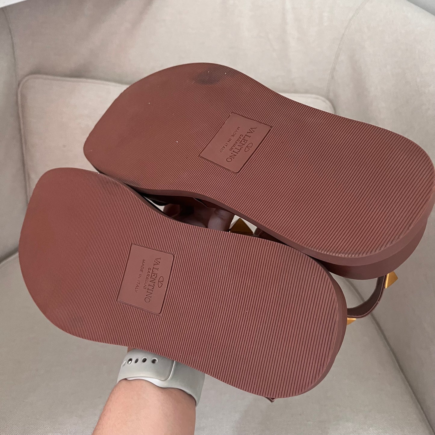 Valentino Garavani Roman Studs