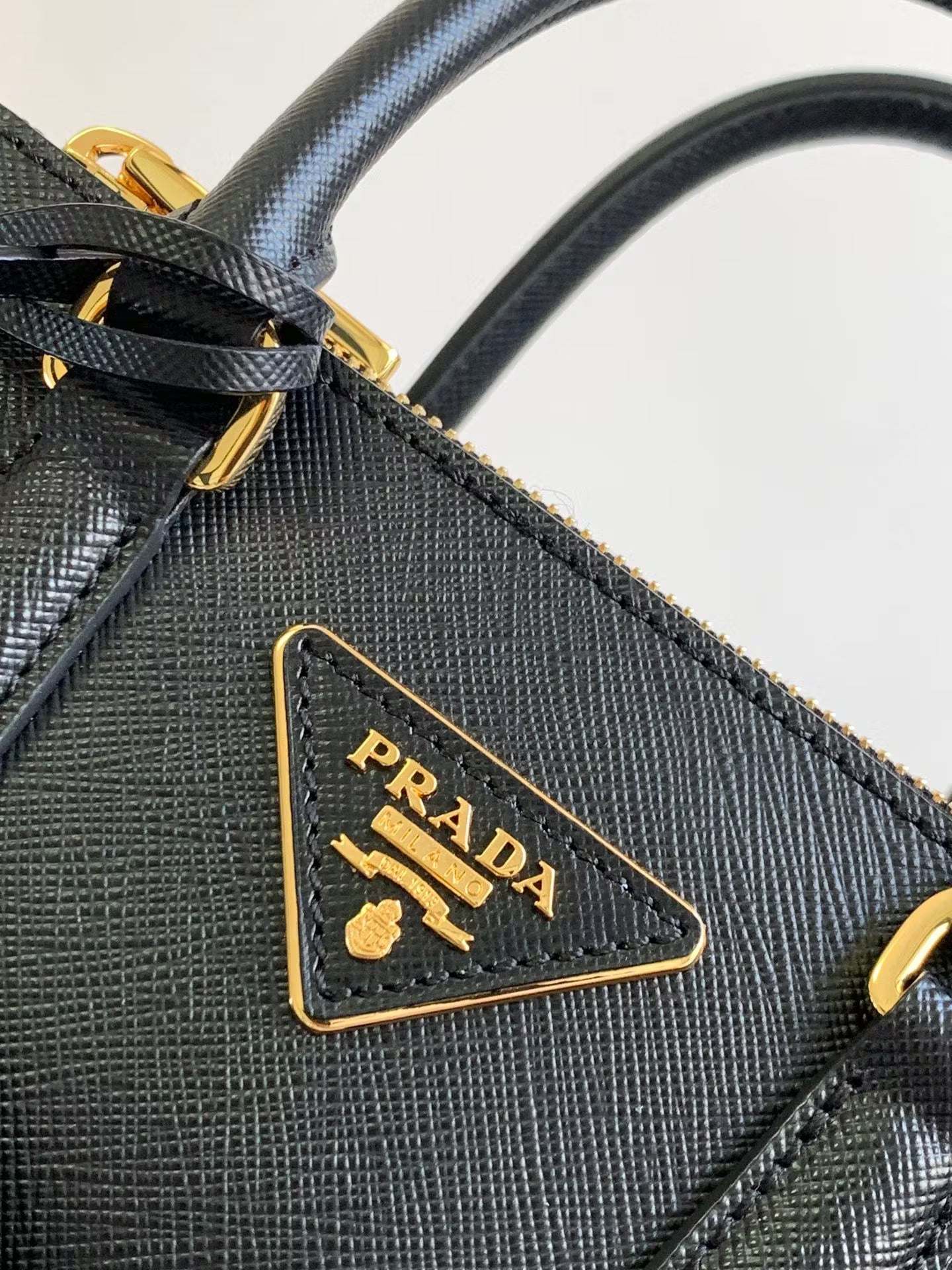 Prada Galleria Saffiano Mini