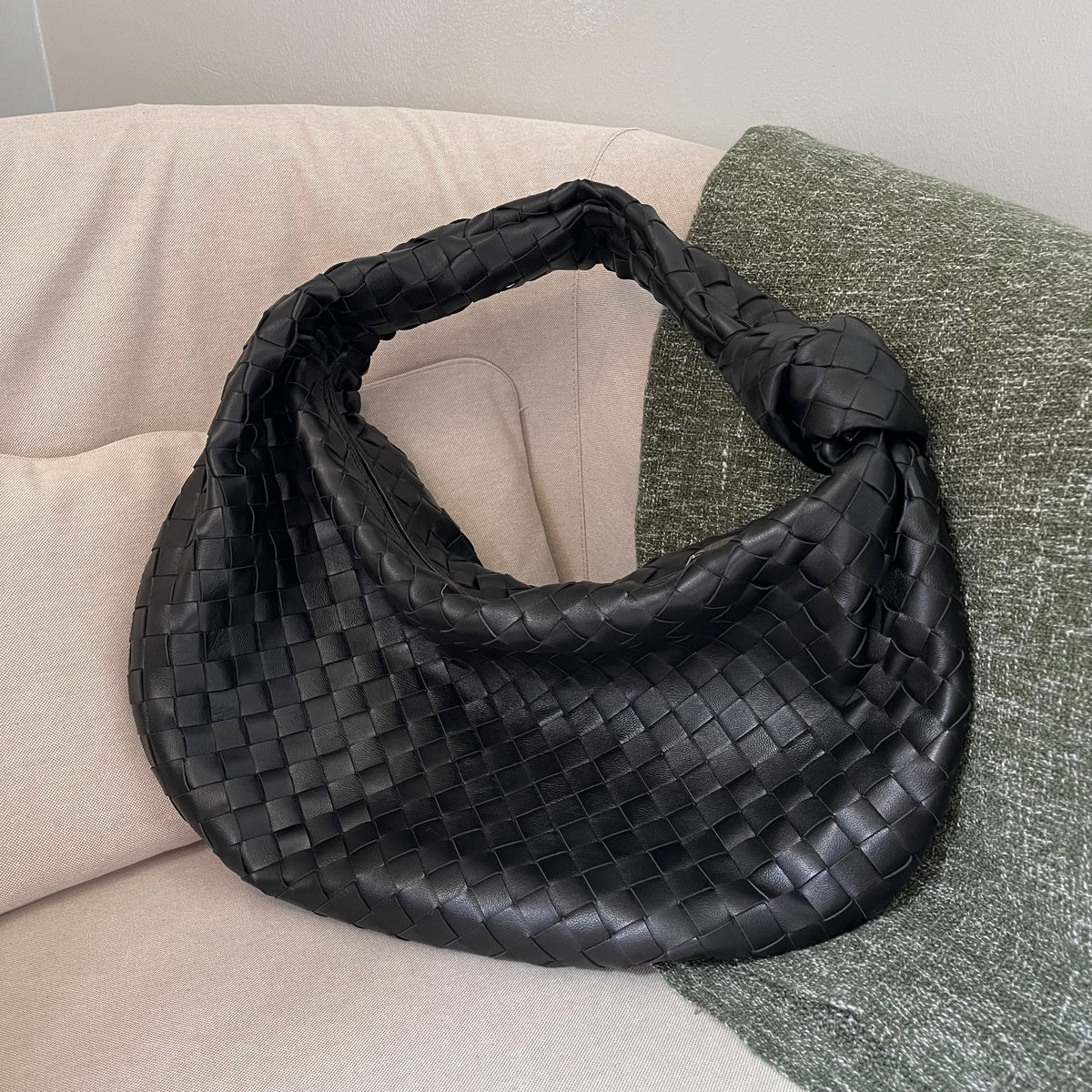Bottega Venetta (Small)