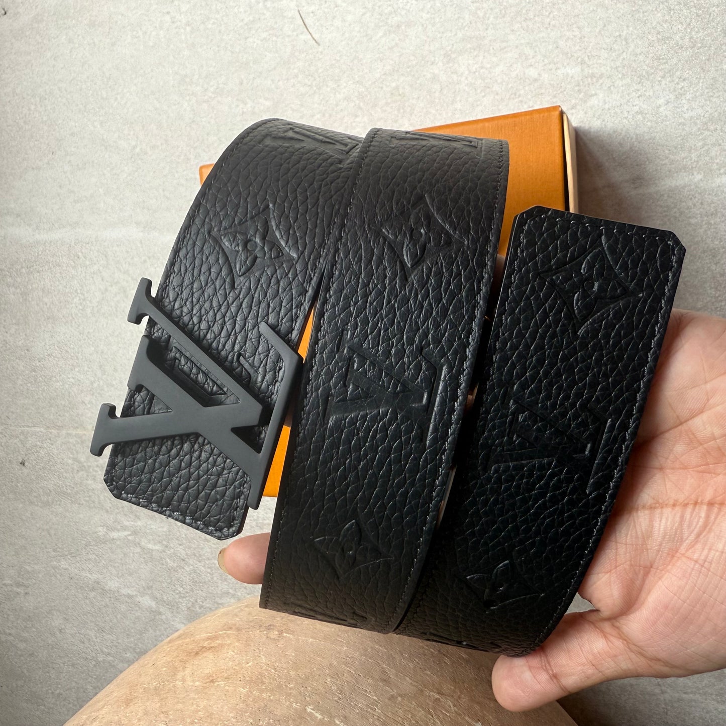Louis Vuitton Empriente Belt