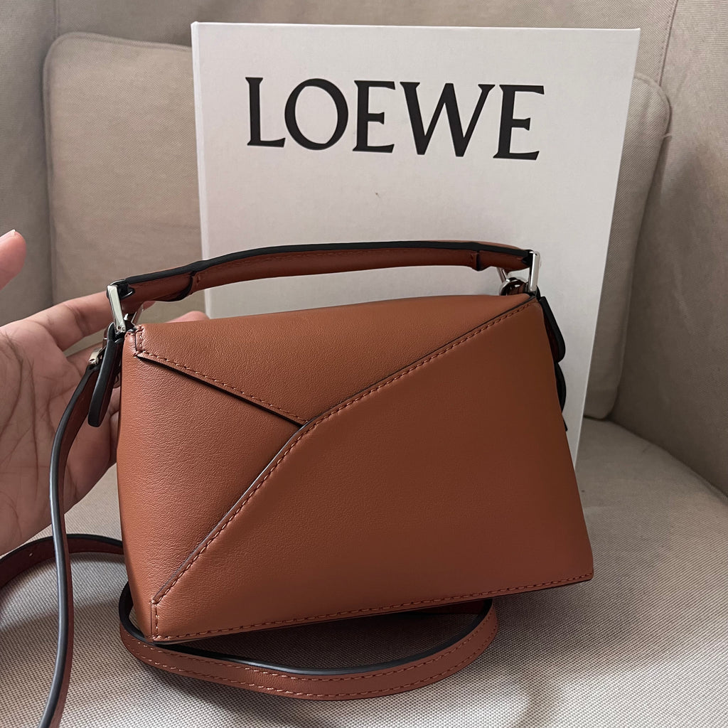 Loewe Puzzle Crossbody (18cm)