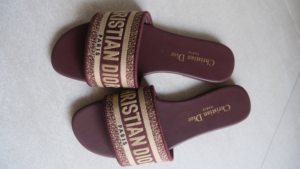 Christian Dior Dway Maroon