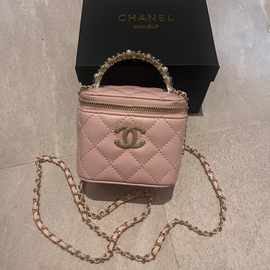 Chanel VIP Complimentary Gift/Chain Mini Box Crossbody