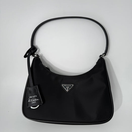 Prada Re edition Baguette (Black)
