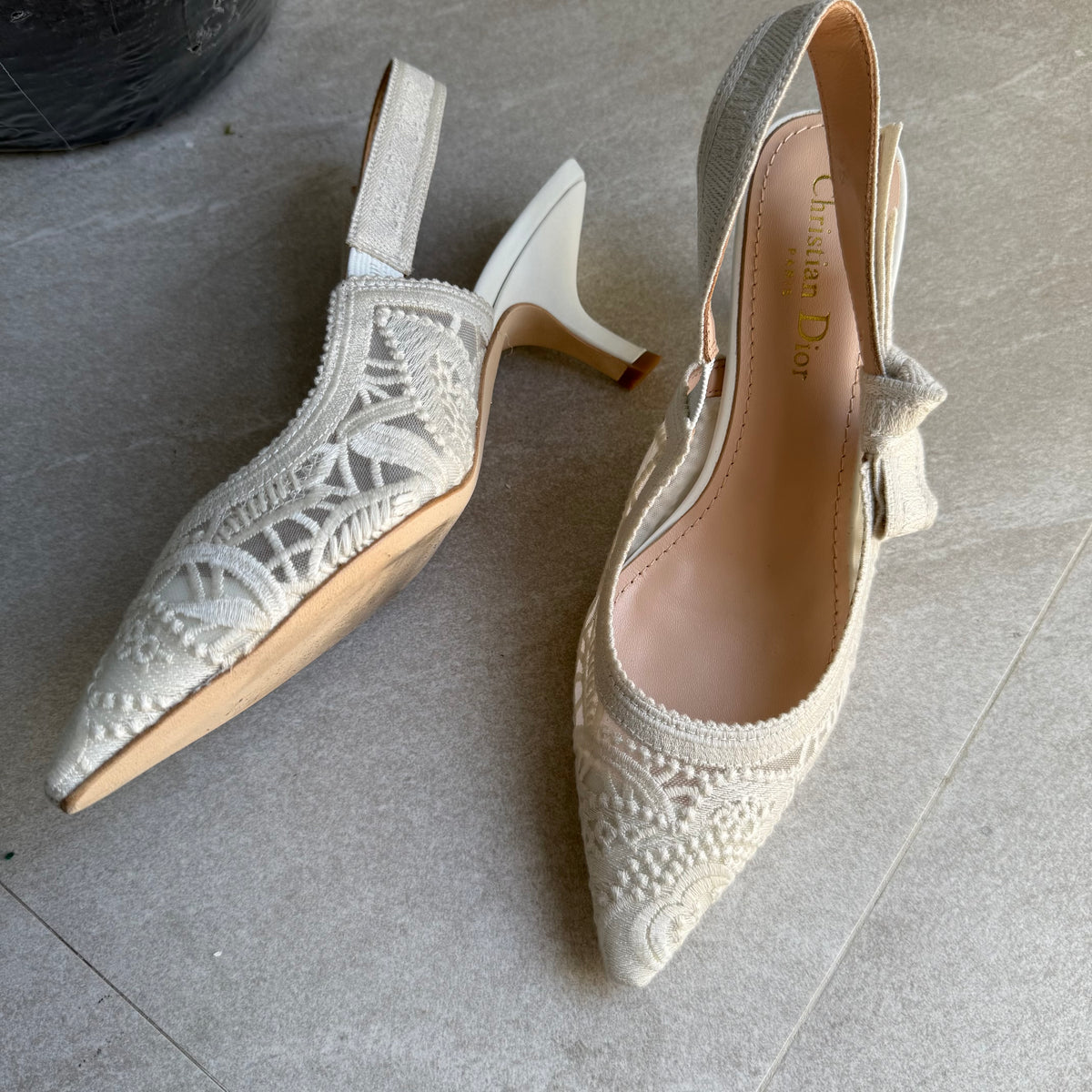 Christian Dior Lace Slingback Kitten Heels